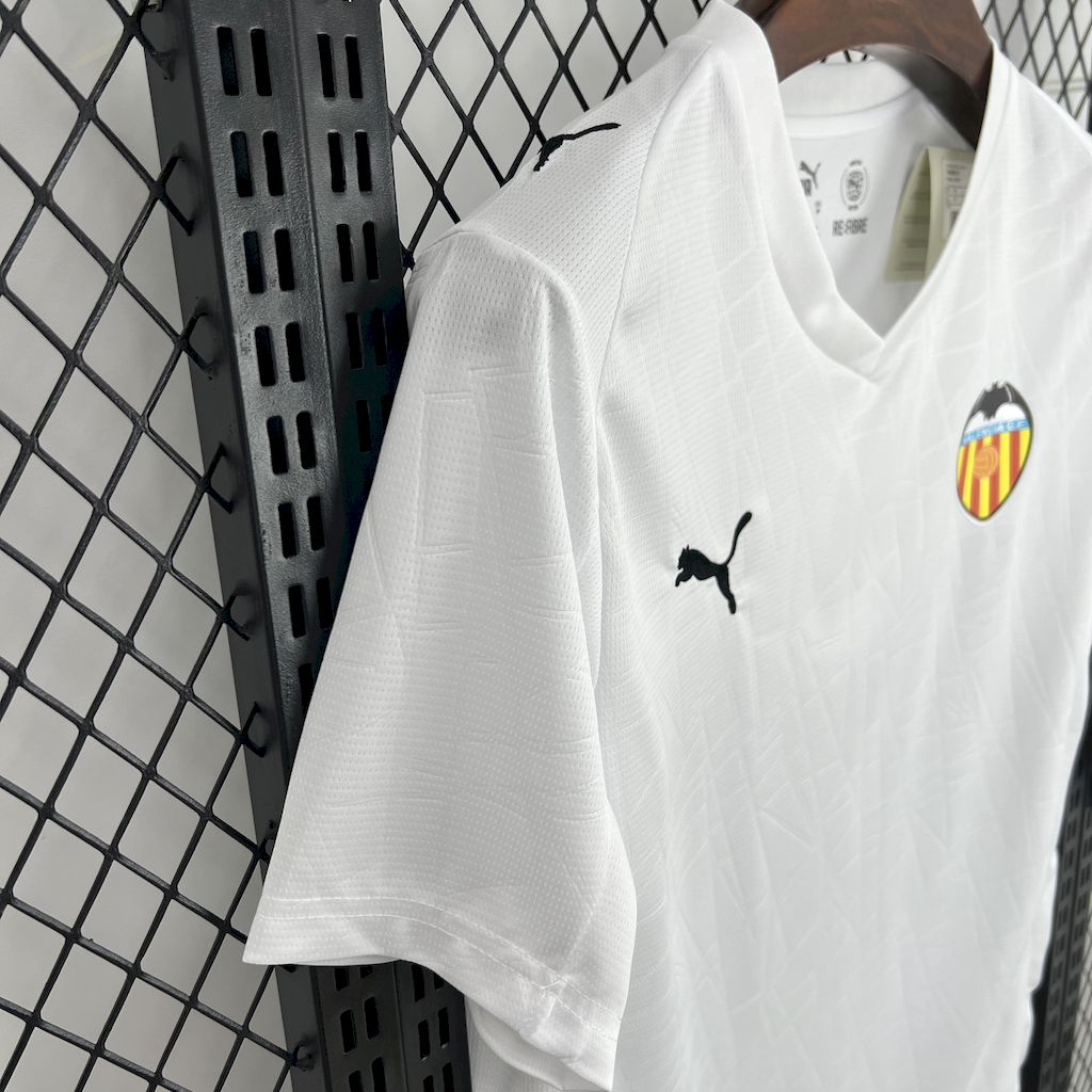 Valencia 2025/26 Home Jersey