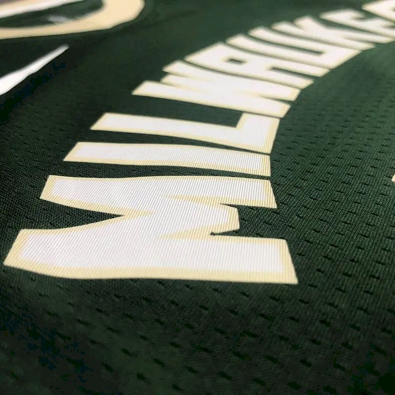 Camisa Swingman Verde Giannis Antetokounmpo Masculina 2020-21 – Edição Ícone