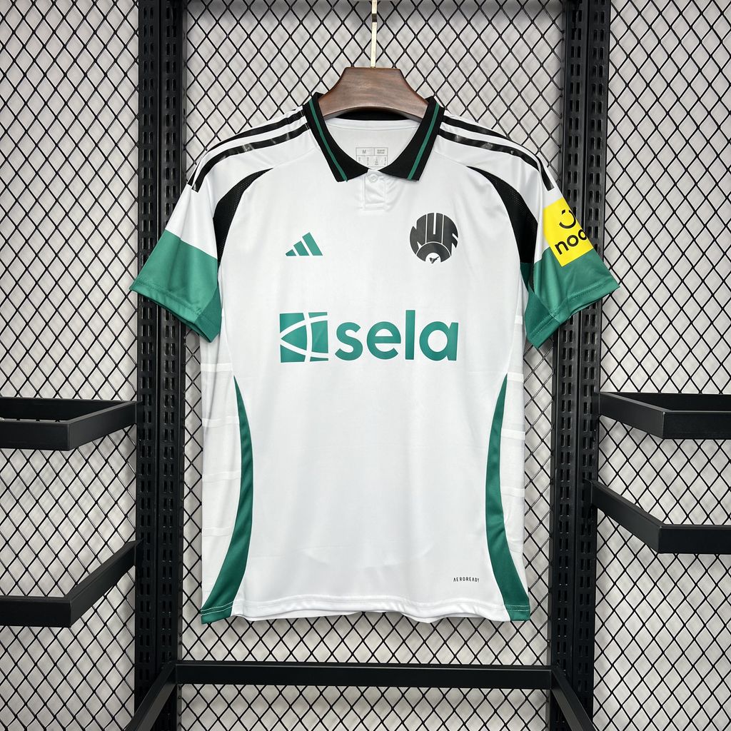 Terceira camisa do Newcastle United 2024/25