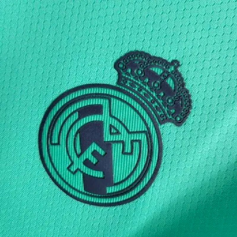 Camisa Retro Terceiro Real Madrid 2019/20