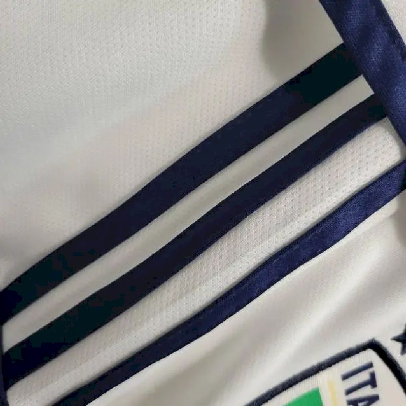Kit reserva infantil da Itália 2023/24