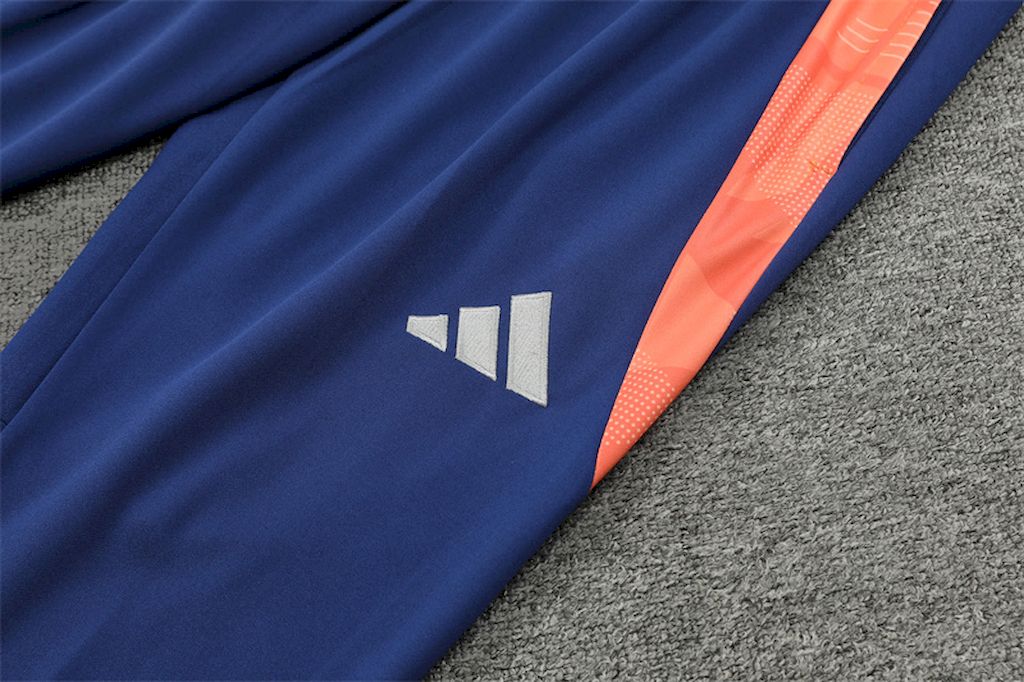 Suéter e calça adulto Manchester United 2024/25 com zíper 14001