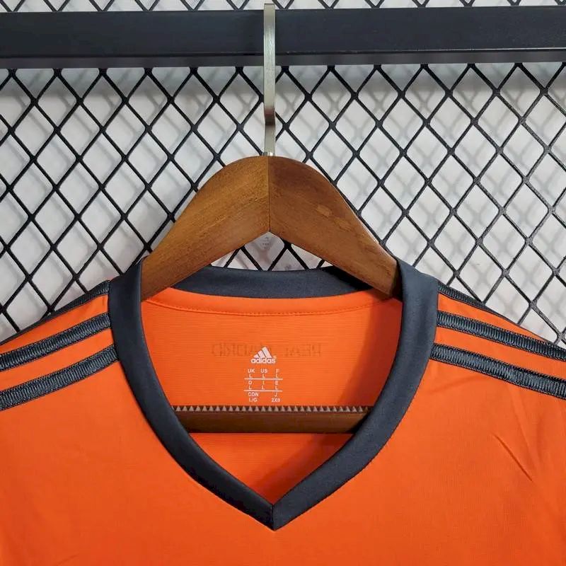 Camisa Retro Manga Longa Real Madrid 2013/14 Third