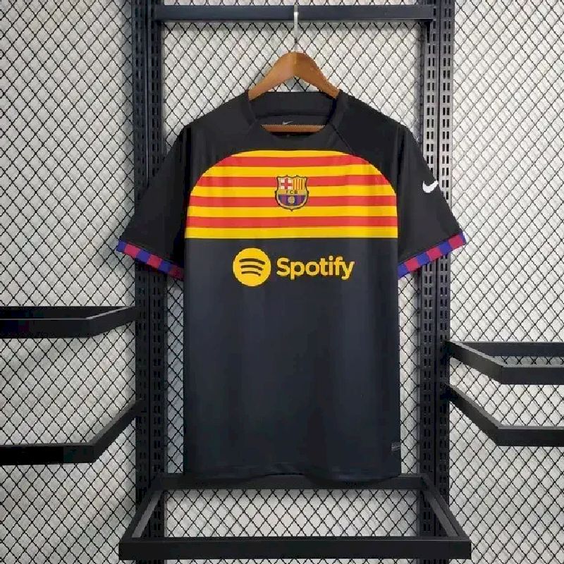 Camisa pré-jogo Barcelona 2023/24