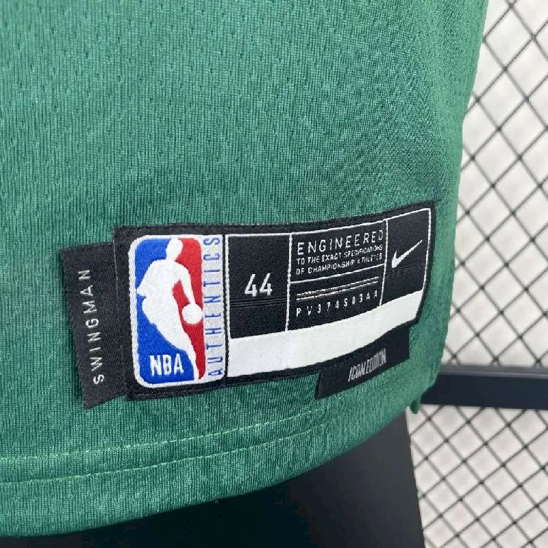 Camisa masculina Kristaps Porzingis verde da equipe