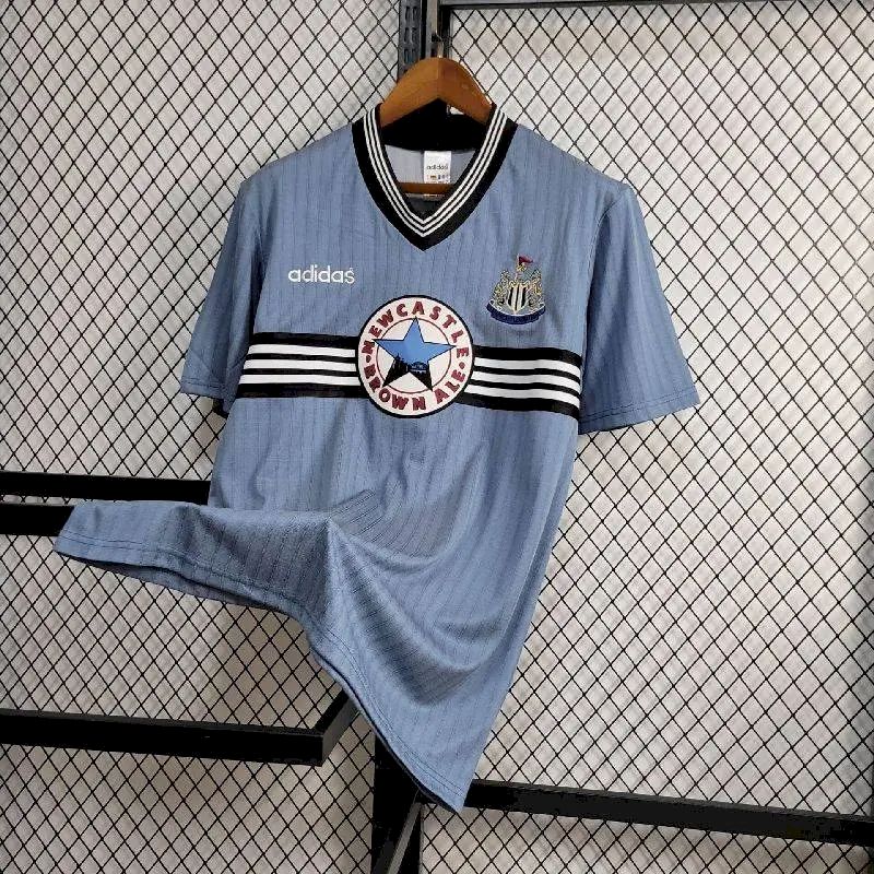 Camisa retrô reserva do Newcastle United 1996/97
