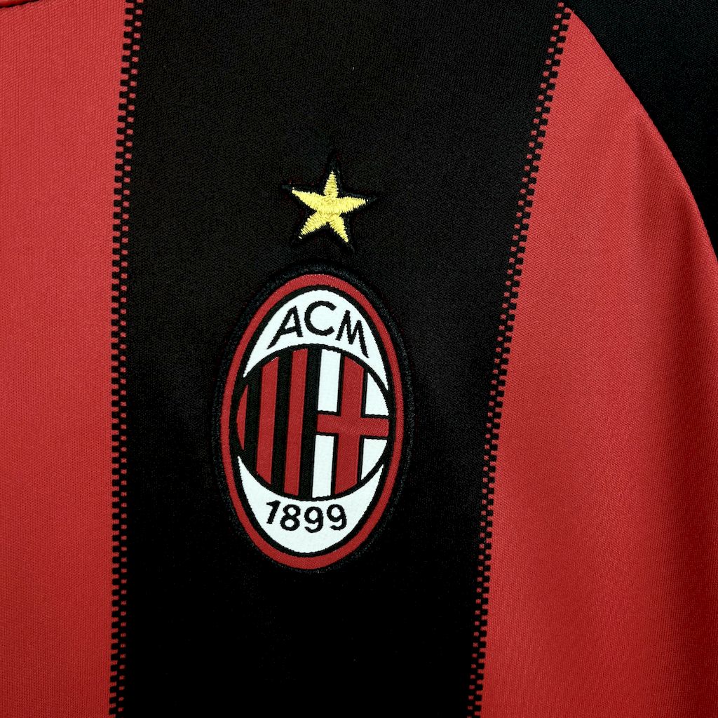 Camisa retrô de mangas compridas do AC Milan 2010/11 Home