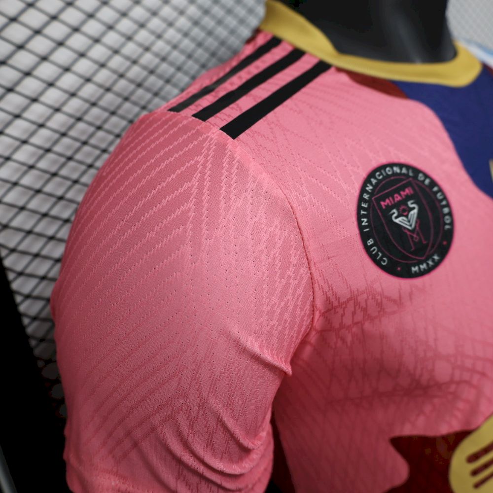 Camisa Lionel Andrés Messi Cuccitini 2025/26 com todos os clubes - Versão do jogador