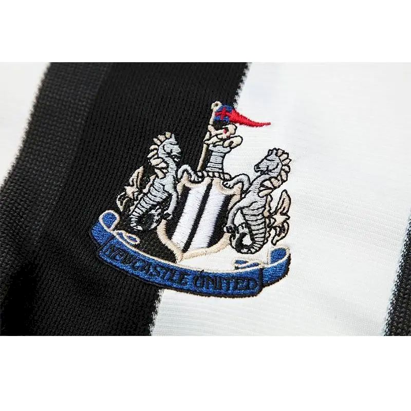 Camisa retrô de mangas compridas do Newcastle United 1995/97 Home
