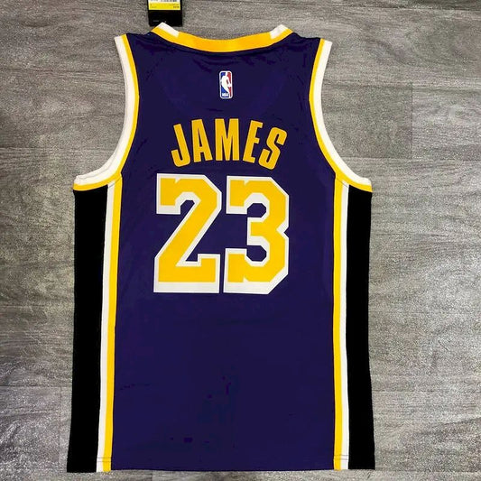 Camisa masculina LeBron James 2020-21 roxa Swingman versão jogador – Edição Statement
