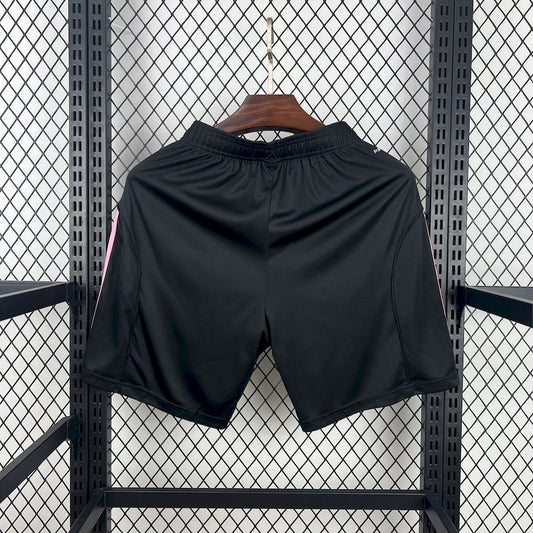 Juventus 2025/26 Home Shorts