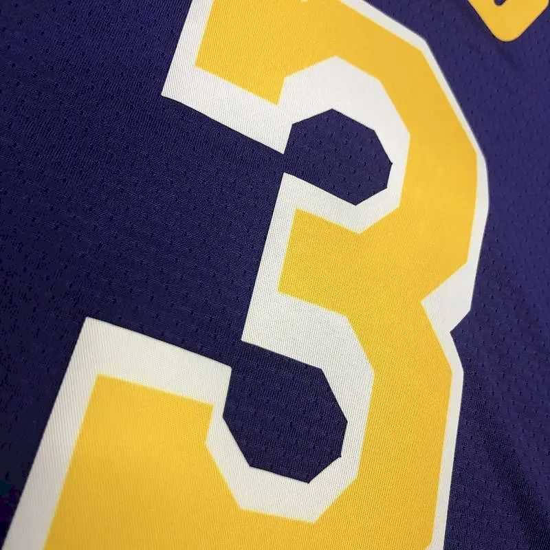 Camisa Anthony Davis Masculina Roxa Versão Jogador – Edição Clássica Retro