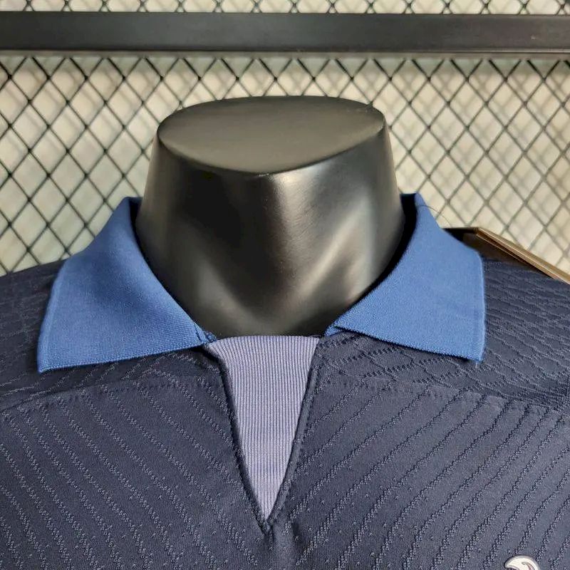 Camisa reserva do Tottenham Hotspur 2023/24, versão do jogador
