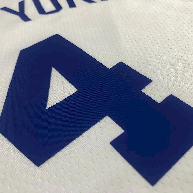 Camisa Derrick Rose Masculina Branca 2021-22 75º Aniversário – Edição Clássica