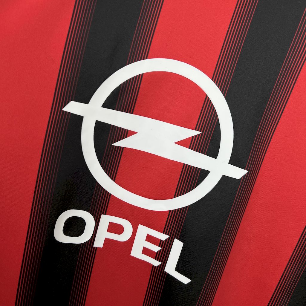 Camisa retrô do AC Milan 2004/05