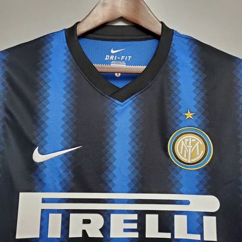 Camisa retrô de mangas compridas Inter de Milão 2010/11
