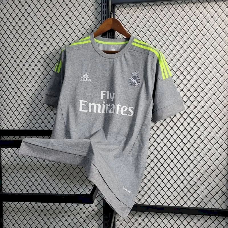 Camisa retrô reserva do Real Madrid 2015/16