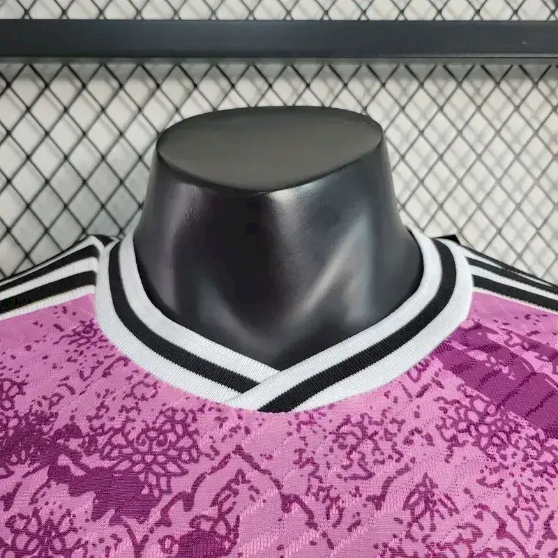 Camisa Real Madrid Edição Especial Rosa 2023/24 Versão Jogador