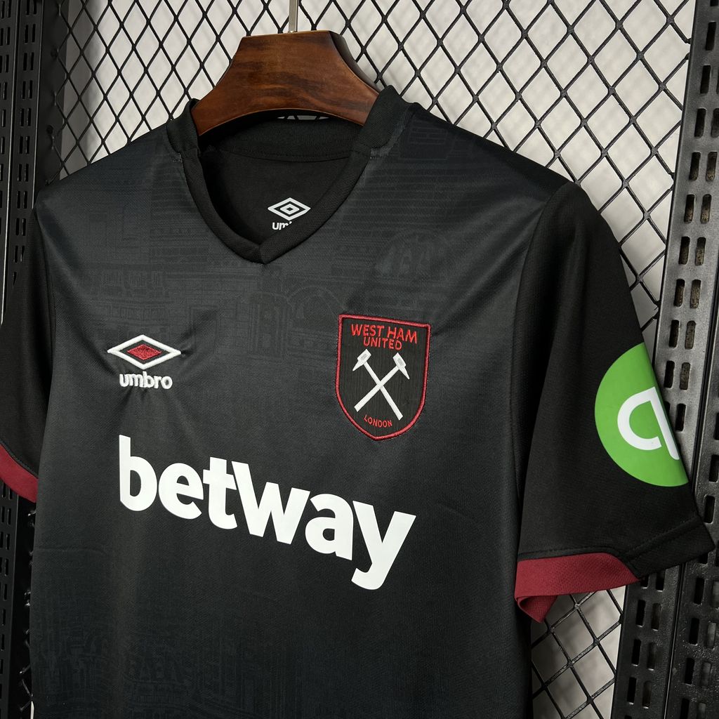 Terceira camisa do West Ham United 2024/25
