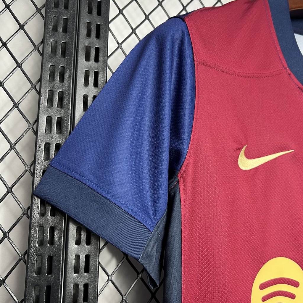 Camisa titular do Barcelona 2024/25