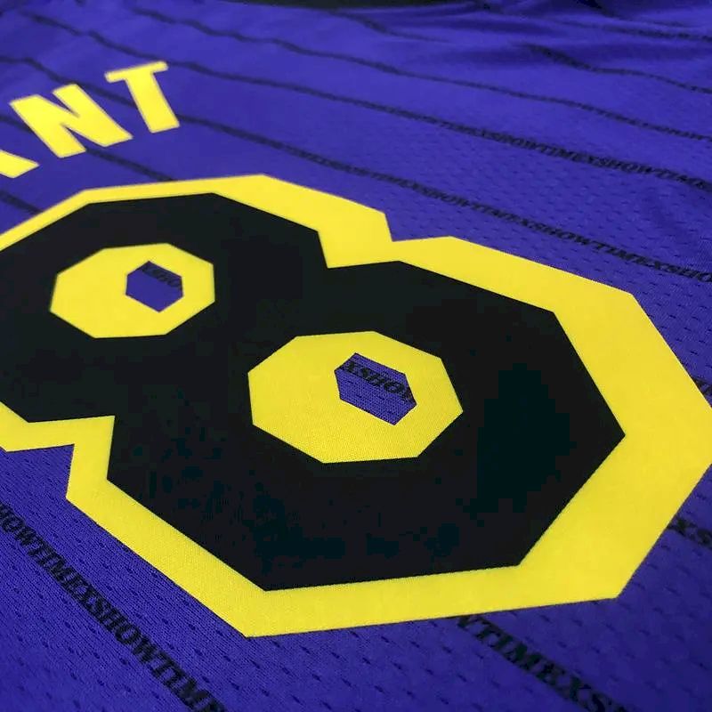 Camisa masculina Kobe Bryant 2018-19 roxa Swingman versão jogador – Edição City