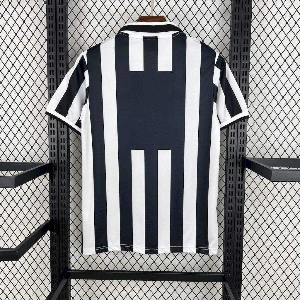 Juventus 1996/97 Home Retro Jersey