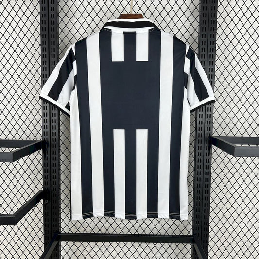 Camisa retrô titular da Juventus 1996/97