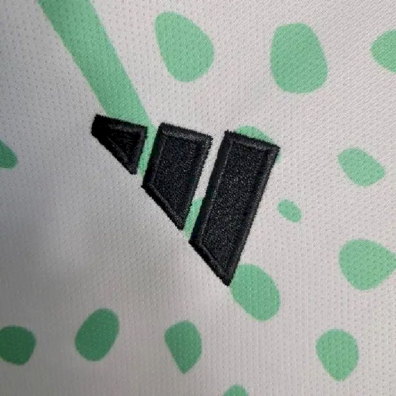 Camisa pré-jogo do México 2023/24