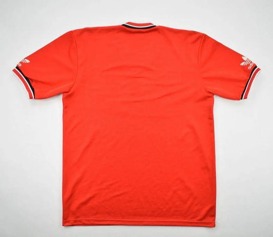 Camisa retrô do Manchester United 1984/86