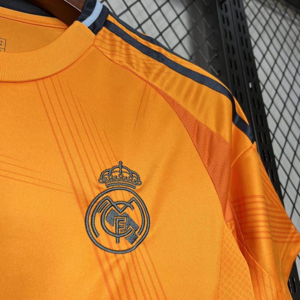 Real Madrid 2024/25 Away Jersey 2