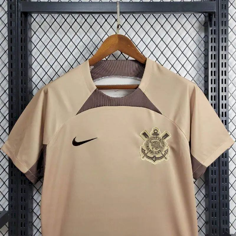 Camisa de treino pré-jogo do Corinthians 2024/25
