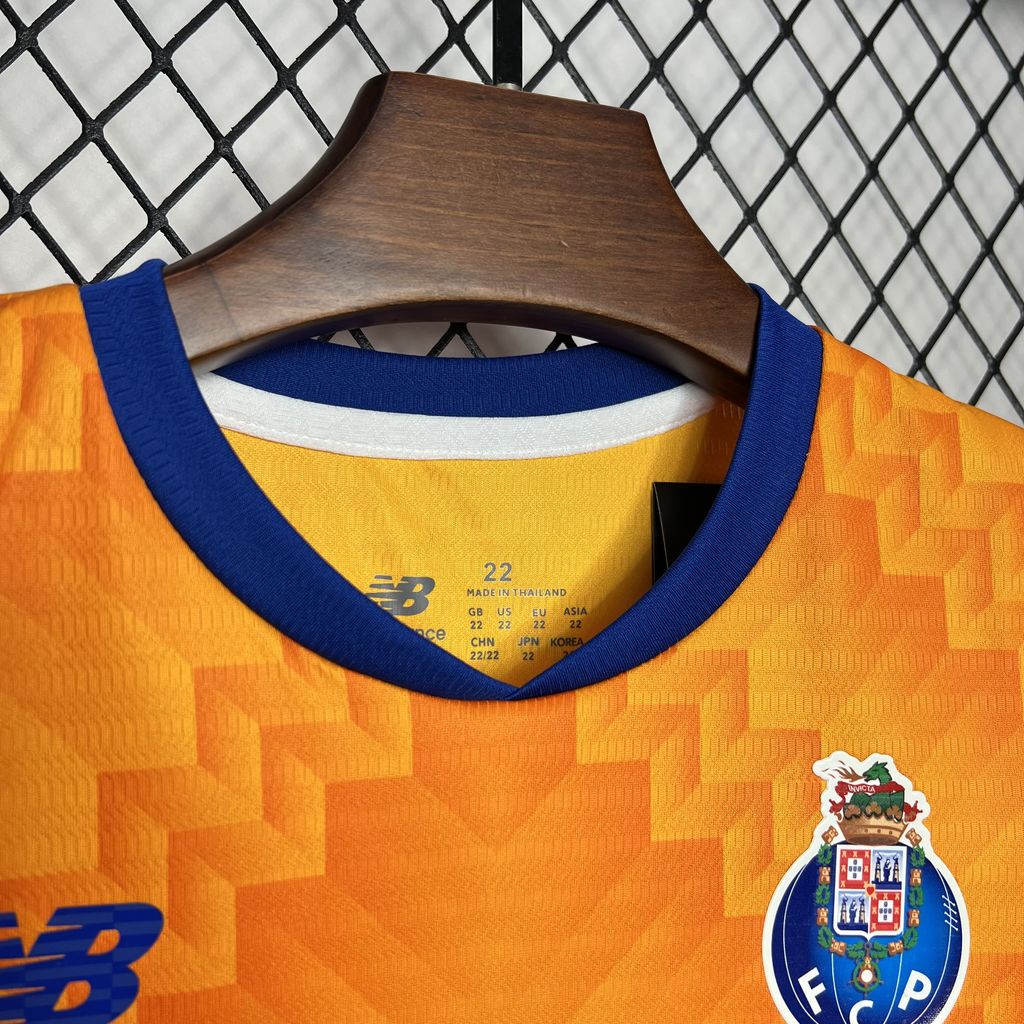 FC Porto 2024/25 Away Kids Kit