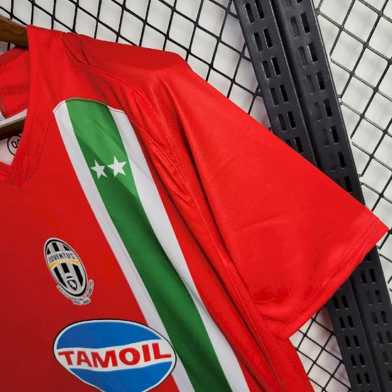 Juventus 2005/06 Away Retro Jersey