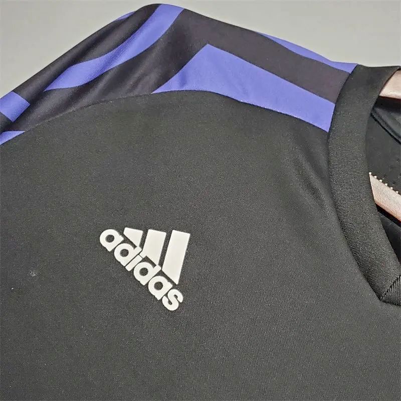 Camisa Retro Terceiro Real Madrid 2015/16