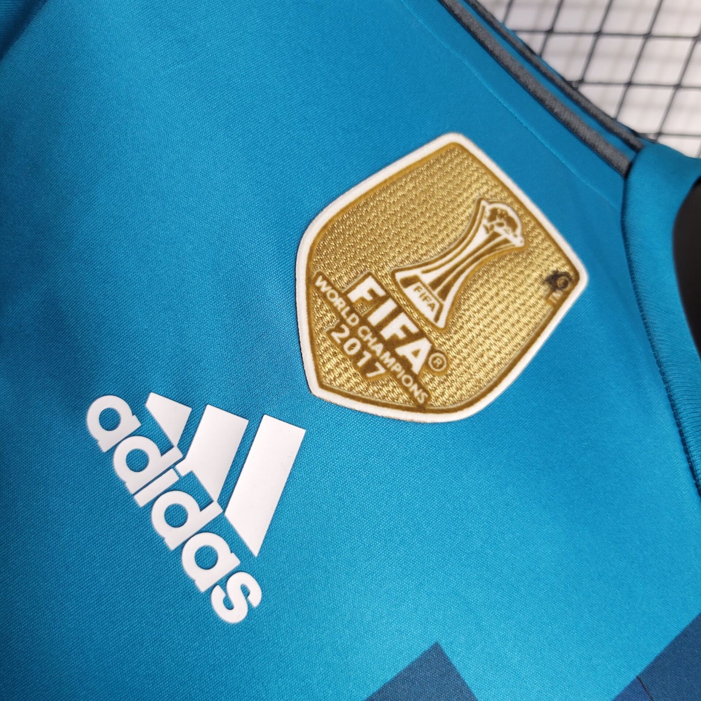 Camisa Retro Manga Longa Real Madrid 2017/18 Third