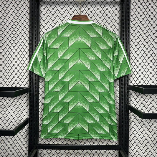 Camisa reserva retrô da Alemanha de 1990