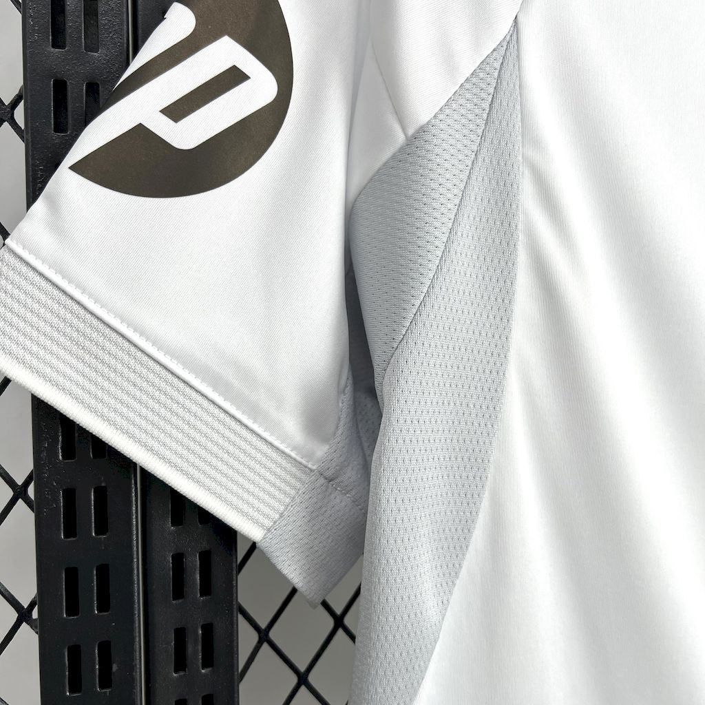 Camisa Home do Real Madrid 2025/26