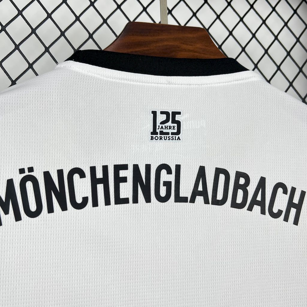 Borussia Monchengladbach 2025/26 Home Jersey