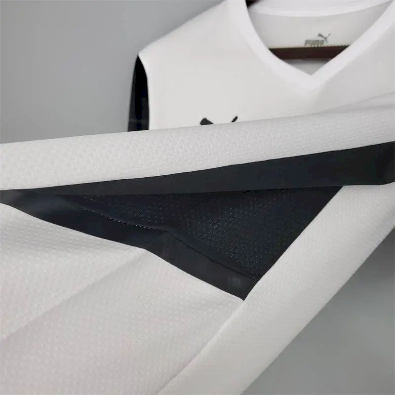 Camisa titular do Valencia 2021/22
