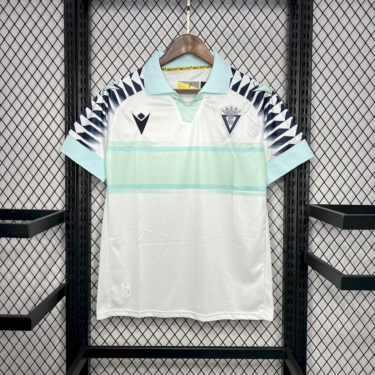 Camisa reserva do Cadiz 2024/25