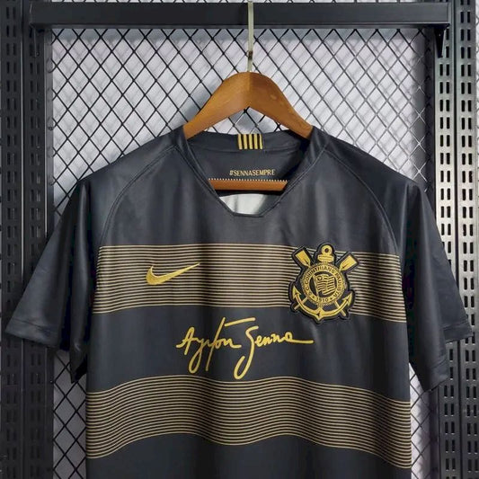 Camisa reserva retrô do Corinthians 2018/19