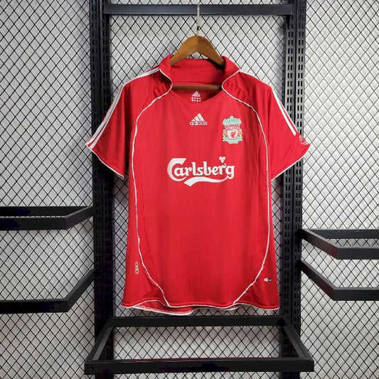 Camisa retrô do Liverpool 2006/07