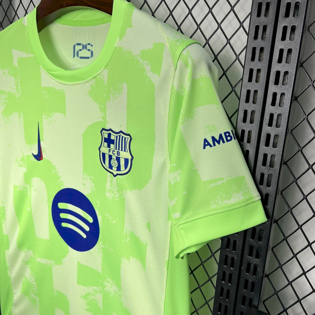 Terceira camisa do Barcelona 2024/25
