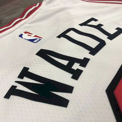 Camisa masculina Dwyane Wade Swingman versão jogador branca – edição Association