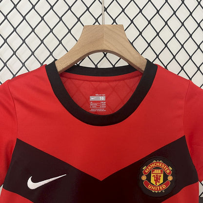 Manchester United 2009/10 Home Kids Retro Jersey And Shorts