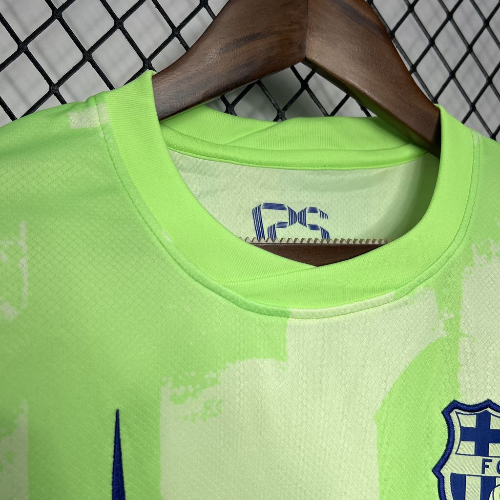 Terceira camisa do Barcelona 2024/25