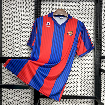 Camisa retrô titular do Barcelona 1991/92