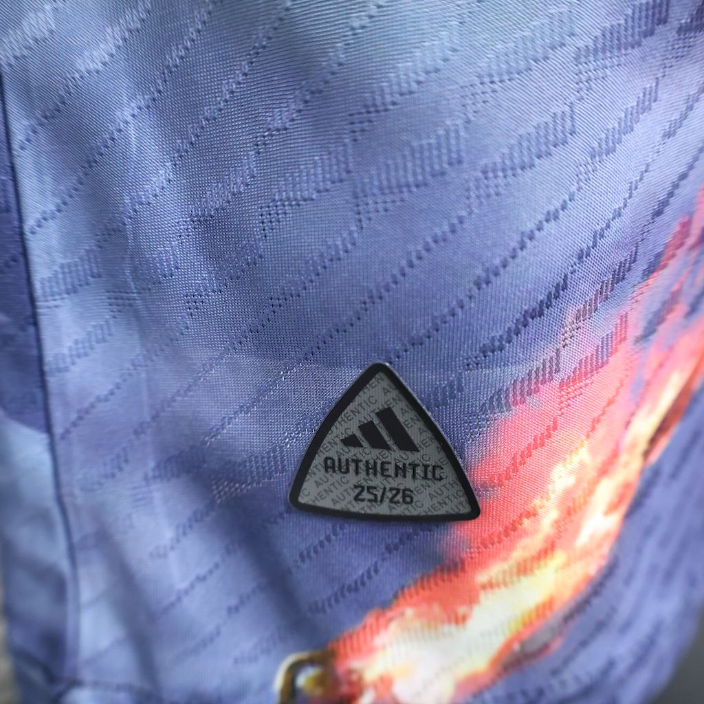 Men's Japan 2025/26 Pre-Match Jersey Player Version