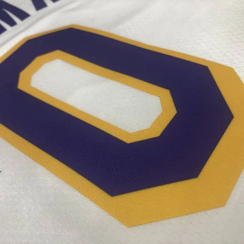 Camisa Kyle Kuzma Masculina Branca Versão Jogador – Edição Clássica Retro