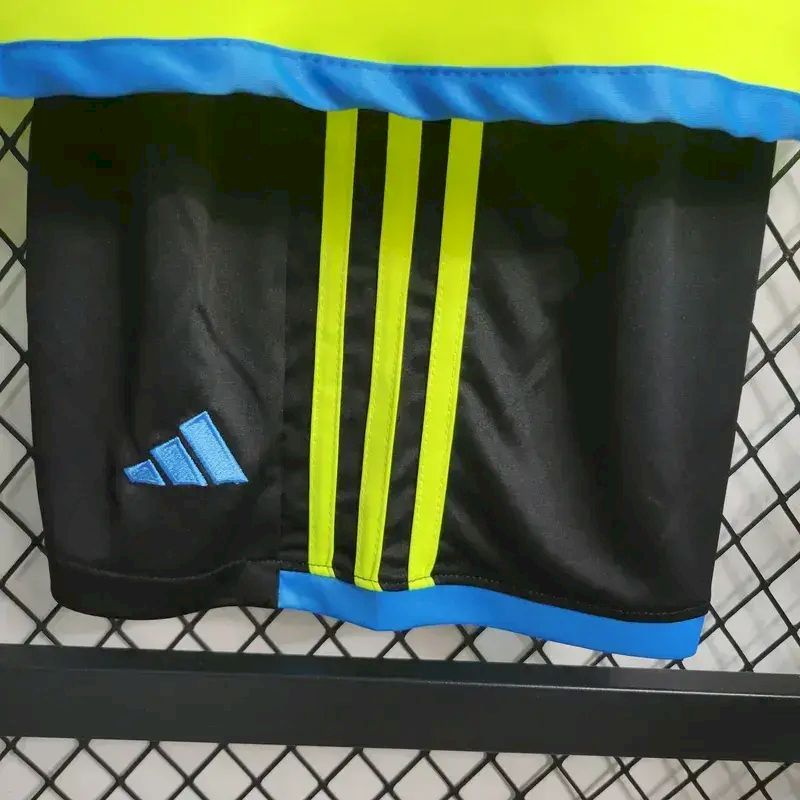 Arsenal 2023/24 Away Kids Kit